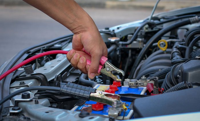 how to jump a car with a dead battery