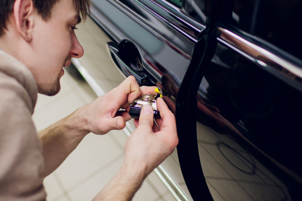 Troubleshooting for how to fix a car door that won't unlock