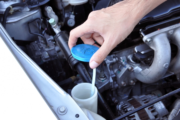 Step-by-step guide on how to check car fluid levels